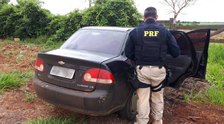Veículo foi encaminhado à Delegacia de Polícia Civil de Nova Alvorada do Sul