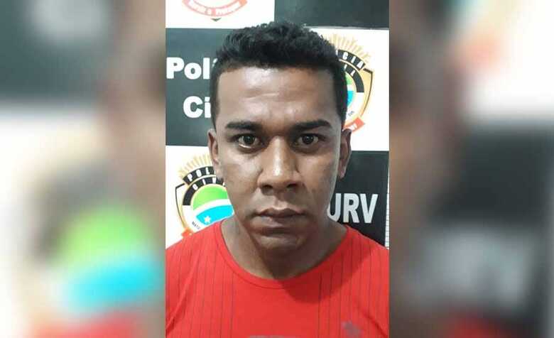 Franks de Brito Rodrigues, 32 anos foi preso no centro da cidade em flagrante