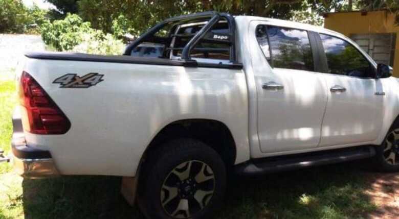 A caminhonete Toyota Hilux foi roubado na quinta-feira em Ponta Porã