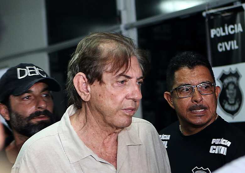 João de Deus passa à condição de réu em dois processos criminais