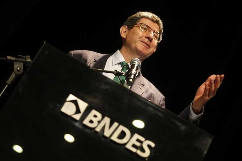 “Seremos parceiros, proporcionando o que for necessário para fazer acontecerem essas privatizações”, disse Joaquim Levy