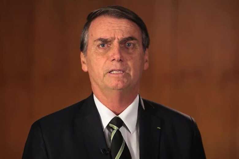 O presidente Bolsonaro participa da posse do novo diretor-geral brasileiro da Itaipu Binacional