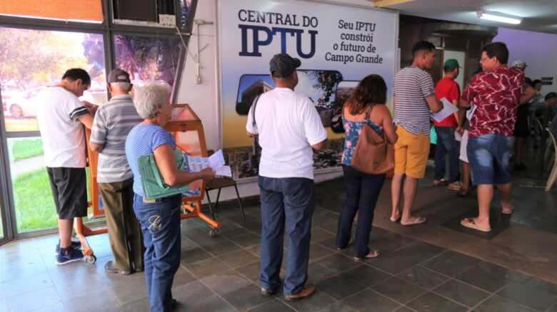 Descontos são oferecidos aos contribuintes de Campo Grande