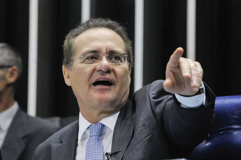 O senador Renan Calheiros classificou como “maluquice” a proposta de voto aberto
