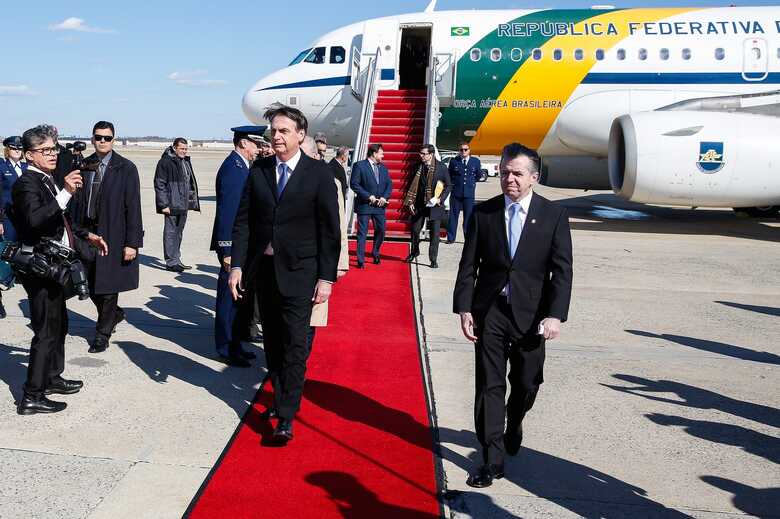 Jair Bolsonaro chega hoje ao Chile