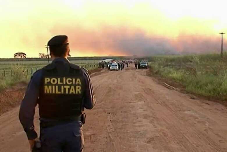 A polícia precisou intervir para garantir a ordem e a segurança