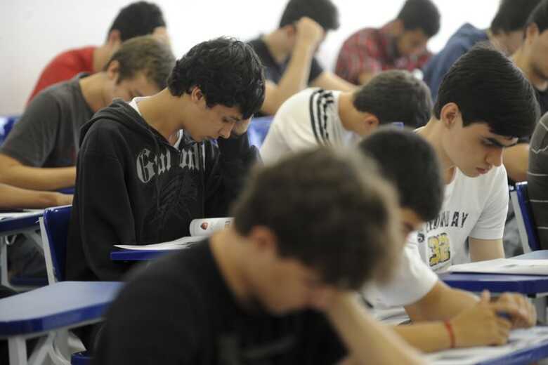 A taxa de contratação de estagiários é de 30%