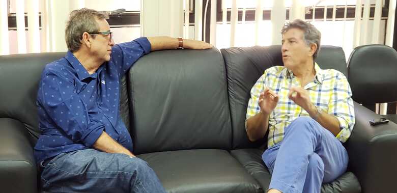Bosco Martins e vice-governador Murilo Zauith durante reunião na Seinfra