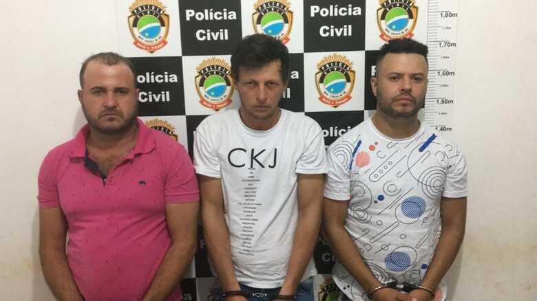 O trio já era monitorado por uma equipe de policiais