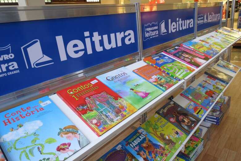 Feira do Livro ocorre no Shopping Campo Grande