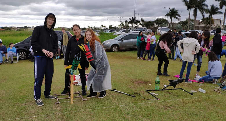 Cinco equipes da Escola do Sesi de Naviraí foram selecionadas para participarem da Olimpíada Brasileira de Astronomia e Astronáutica