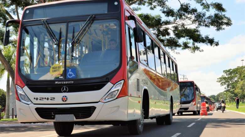 Ônibus da frota Guaicurus