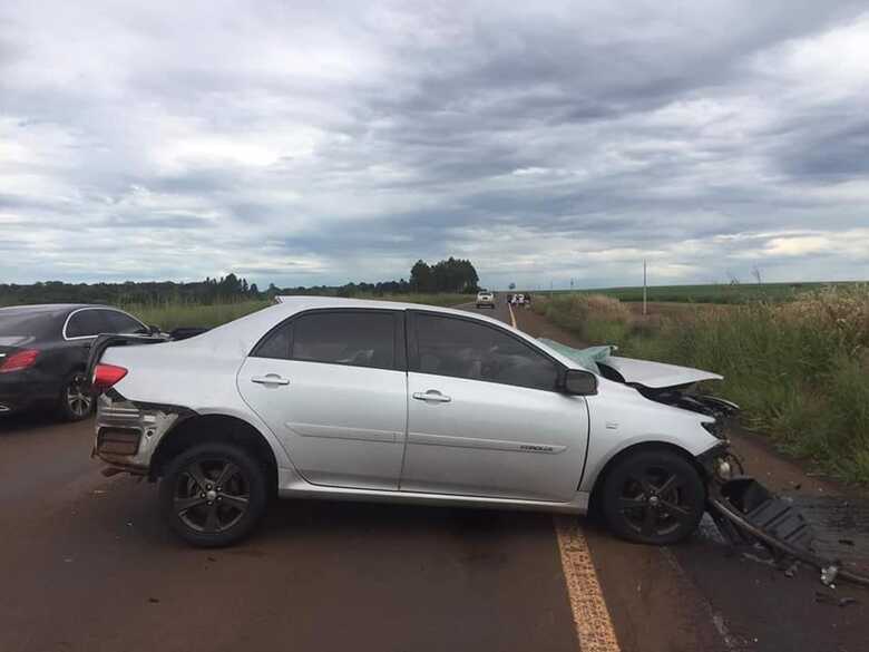 Durante checagem, a equipe policial identificou que a placa do veículo era falsa