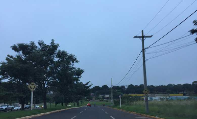 A temperatura relativa do ar máxima de 80% sem oferecer riscos à população