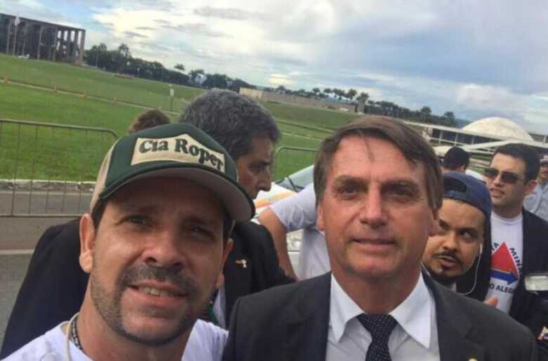 Produtor rural Julio Nunes e presidente Bolsonaro