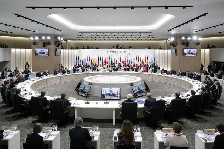 Líderes mundiais iniciaram discussões na reunião de cúpula do Grupo dos Vinte em Osaka