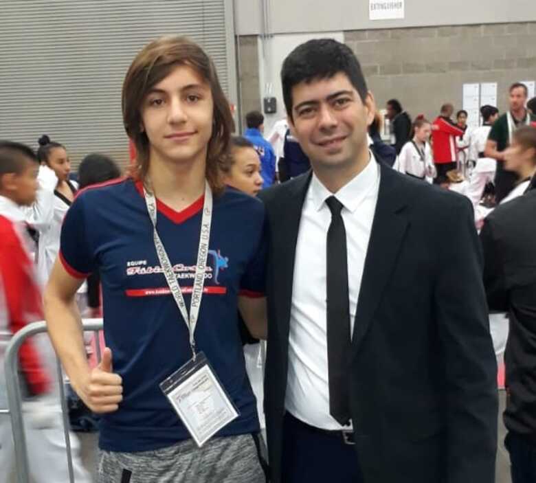 Atleta Natan Miranda Lopes  e técnico Fábio Costa