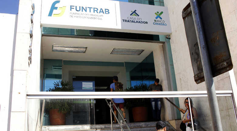 Os interessados devem procurar a Funtrab, das 7h às 17h, na rua 13 de Maio, 2.773, no centro