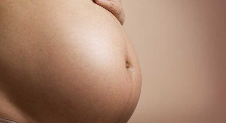 Procedimento corrigiu má-formação que faria criança nascer com intestino fora do abdômen