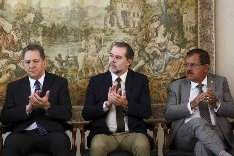O presidente do STJ, João Otávio de Noronha, o presidente do CNJ e do STF, Dias Toffoli, e o corregedor Nacional de Justiça, Humberto Martins