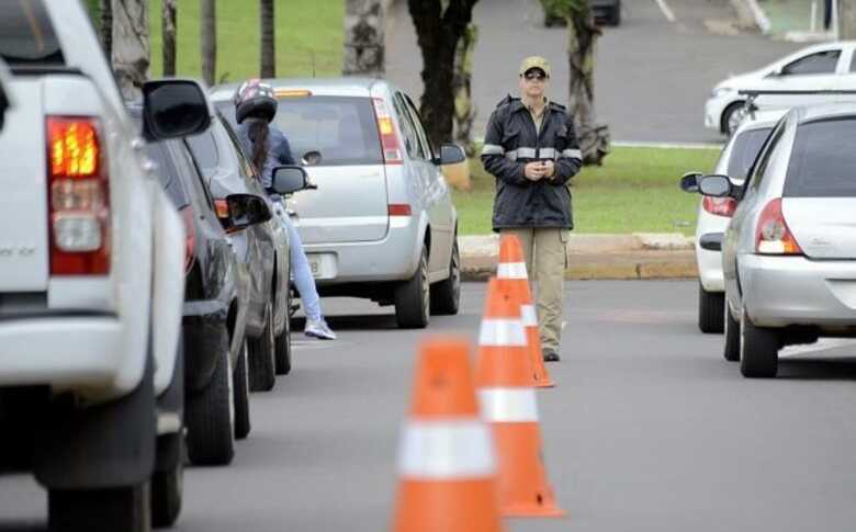 Agetran interdita vias no feriado