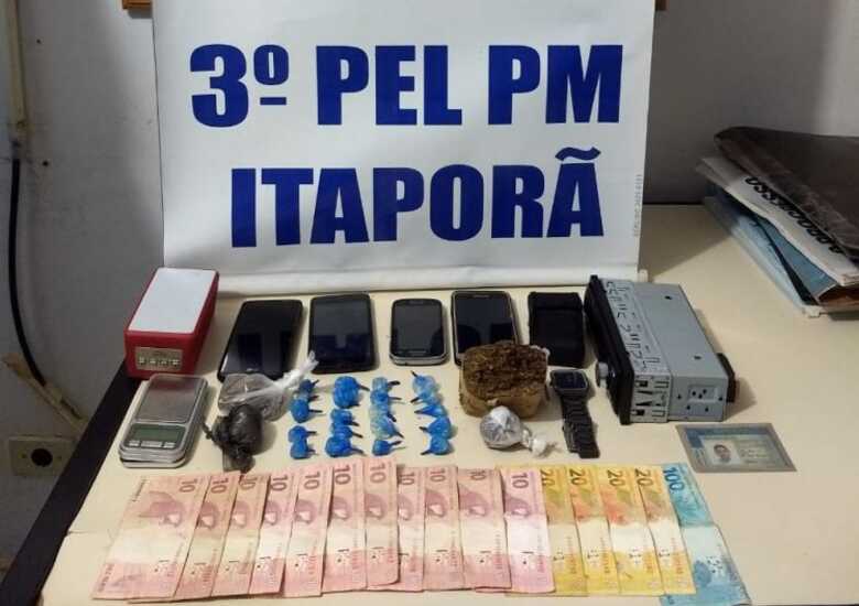 Josiel foi encaminhado para a Delegacia de Polícia de Itaporã, autuado em flagrante por tráfico de drogas