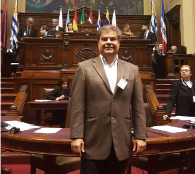 Senador Nelsinho Trad participa de nova reunião do Parlasul em Motevidéu no Uruguai