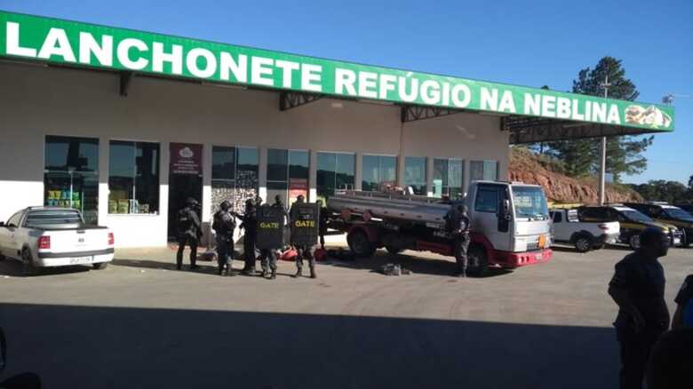 Informações apontam que os bandidos fazem parte de uma quadrilha de roubo de cargas