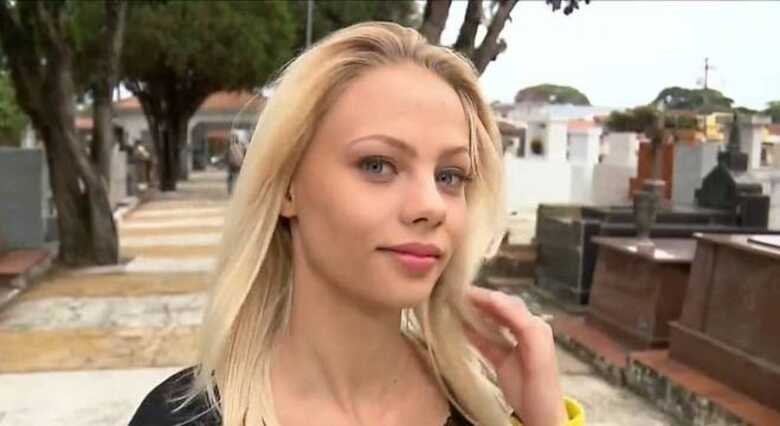 Beatriz Rosa, de 19 anos, foi contratada por uma grande agência do país