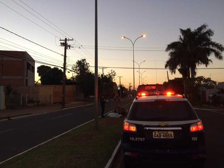 Vizinha escutou os tiros e acionou o corpo de bombeiros