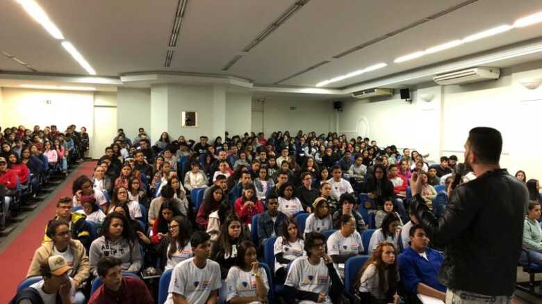 O evento será realizado no Centro de Convenções Rubens Gil de Camilo