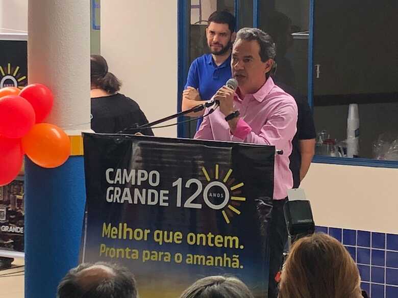 Marquinhos Trad durante a inauguração de EMEI, no bairro Nascente do Segredo