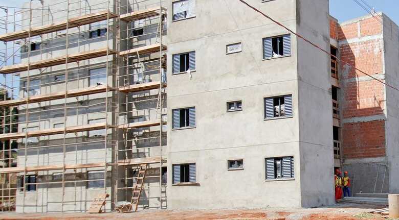 Sorteados para o Residencial Aero Rancho 7 come&ccedil;aram na ter&ccedil;a-feira a apresenta&ccedil;&atilde;o de documentos