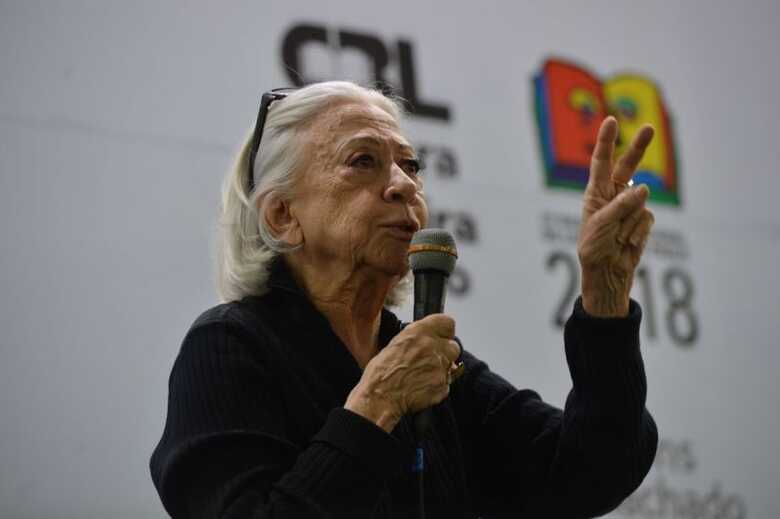 Fernanda Montenegro e Carol Duarte dividem o papel de Eurídice