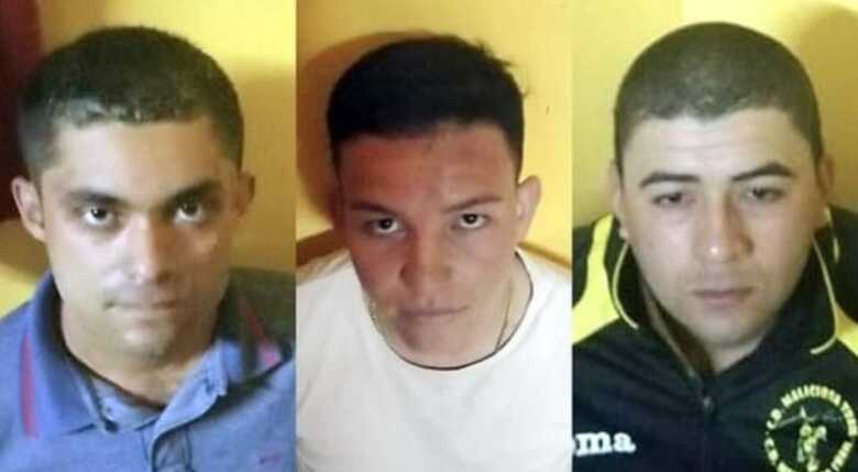 Três homens, todos com 22 anos de idade, foram presos na tarde desta quarta-feira
