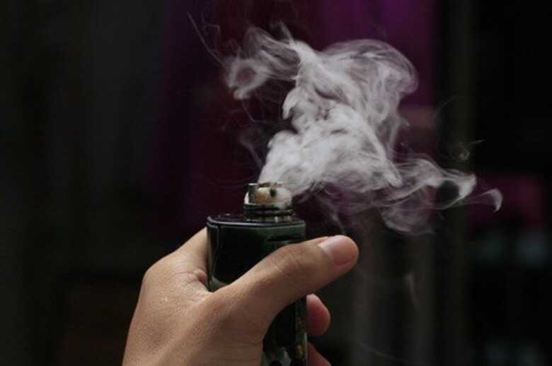 A nicotina é um estimulante, assim como a cocaína, e seu excesso em um curto espaço de tempo pode provocar reações adversas
