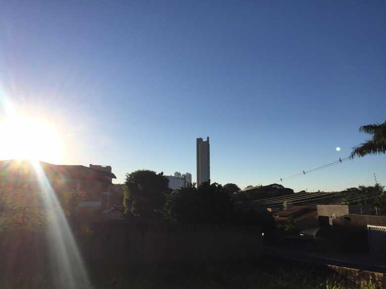 Temperatura máxima é de 29°C e a temperatura mínima deve ficar em 15°C