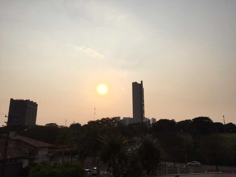 A temperatura m&iacute;nima fica em 17&ordm;C, segundo o Inmet