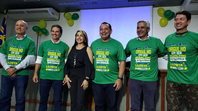 A campanha foi lan&ccedil;ada na ter&ccedil;a-feira e contou com diversas autoridades entre elas o prefeito Marquinhos Trad e o presidente da CDL, Adelaido Vila