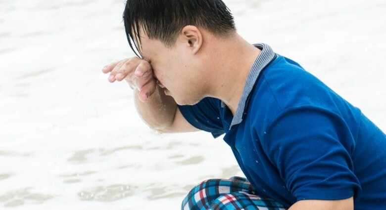 M&atilde;e comunicou o caso &agrave; escola e levou o filho para o hospital, onde um m&eacute;dico confirmou o estupro