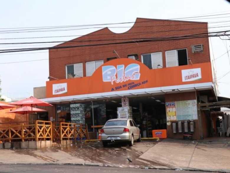 Confus&atilde;o ocorreu em conveni&ecirc;ncia na madrugada desta sexta (20)