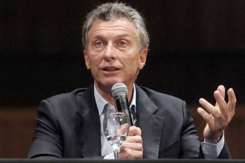 Macri obteve 32% mas está determinado a recuperar a diferença e levar a disputa a um segundo turno