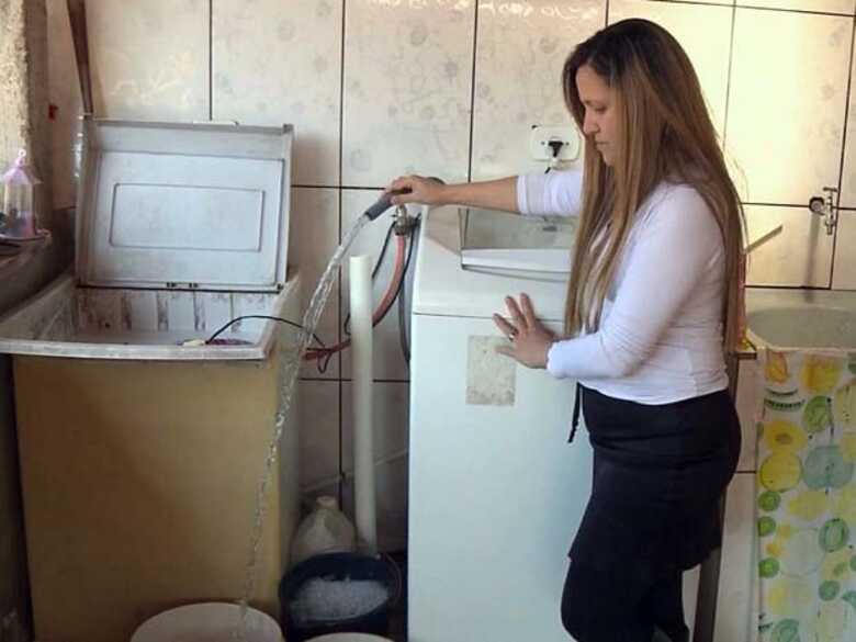 A empresa pede que a popula&ccedil;&atilde;o continue utilizando &aacute;gua de forma racionada e consciente