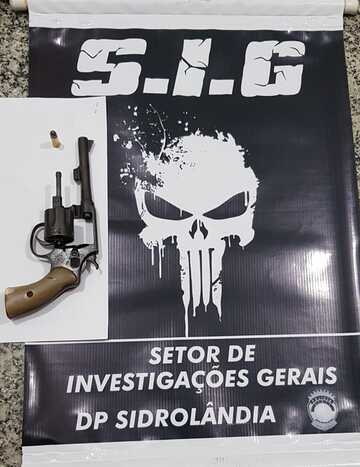 Arma do crime foi encontrada dentro de uma geladeira