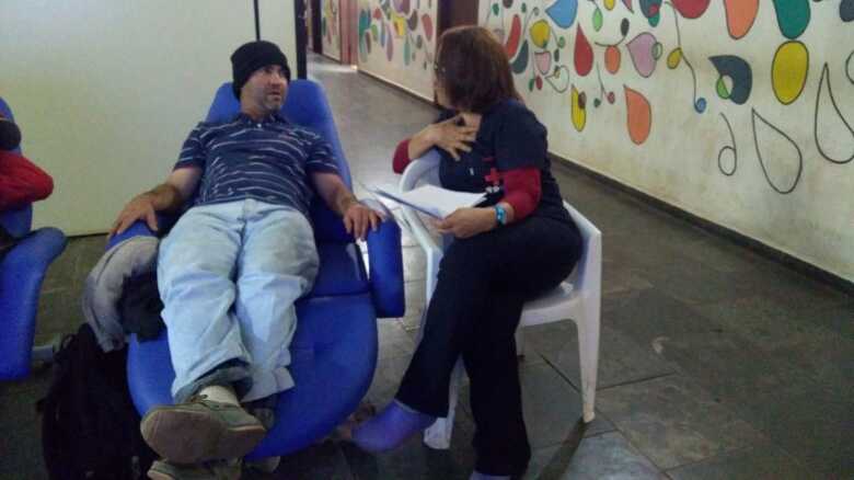 Prefeitura convoca sete candidatos para vaga de cuidador de saúde mental