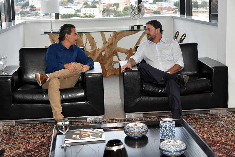 Marquinhos Trad e Sérgio Logen se reúnem na Casa da Indústria para planejar o futuro da "Cidade do Natal".