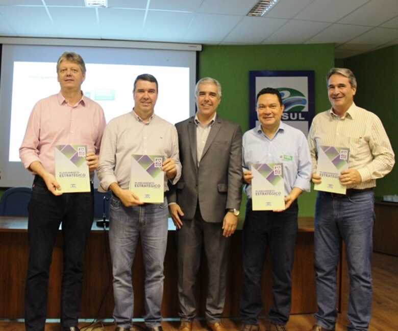 Da esquerda: Jaime Verruck, Eduardo Riedel, André Borges, Ricardo Senna, Rogério Baretta