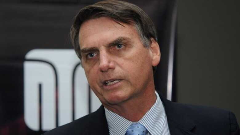 "Isso é covardia e patifaria", afirmou o presidente Jair Bolsonaro
