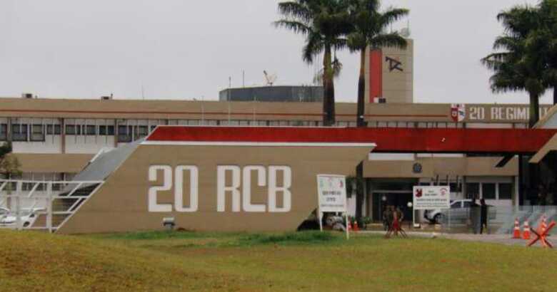 "Meu intuito &eacute; que apare&ccedil;am mais pessoas que foram roubadas pelos dois", relata acad&ecirc;mica