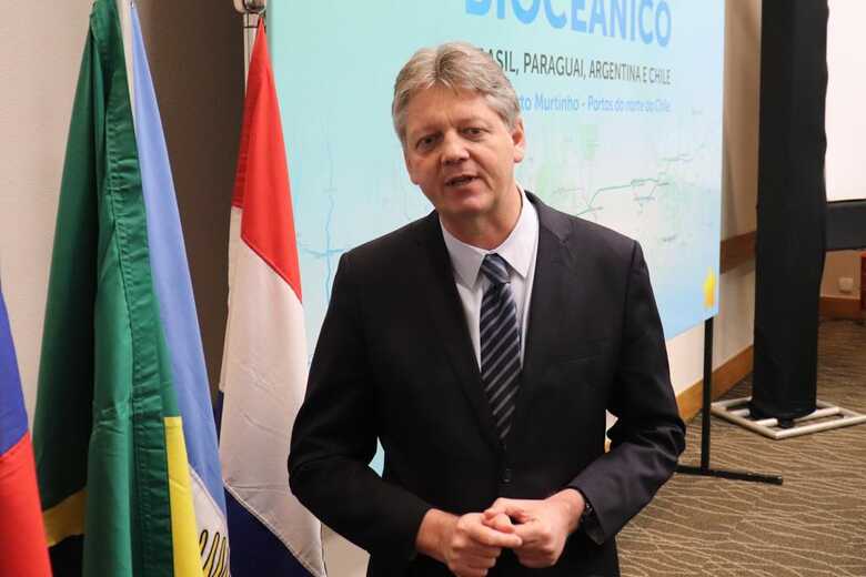 Economista e secret&aacute;rio de Meio Ambiente, Desenvolvimento Econ&ocirc;mico, Produ&ccedil;&atilde;o e Agricultura Familiar